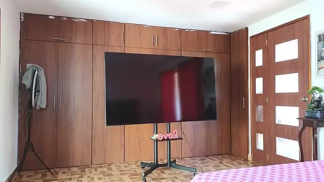 tatiana big ass boobs online show from May 2026 02:28:02 PM