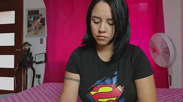 tatiana big ass boobs online show from June 2026 12:15:02 PM
