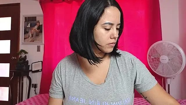 tatiana big ass boobs online show from June 2026 01:11:01 PM
