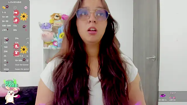 Snapshot of Valery7rose_ chatting on July 2026 03:27:02 PM Valery7rose online show from July 2026 03:27:02 PM