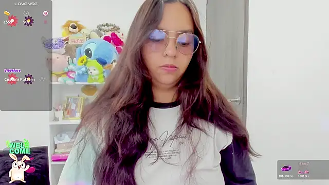 Valery7rose  online show from June 2026 04:33:02 PM