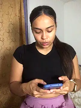 JuanaSimons online show from December 2025 11:55:02 PM