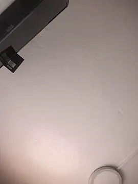 JuanaSimons online show from April 2026 01:36:01 PM