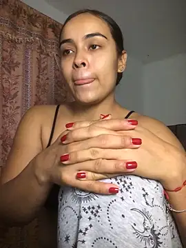 JuanaSimons online show from May 2026 01:56:01 AM
