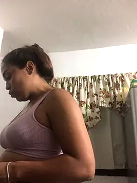 JuanaSimons online show from September 2025 02:11:01 AM