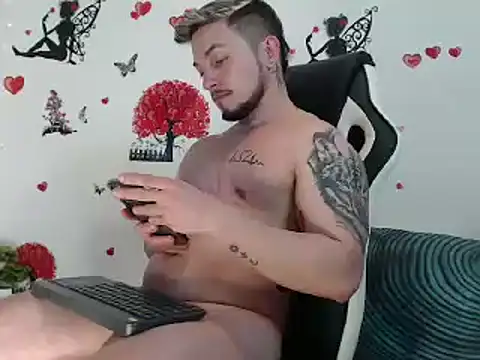 Snapshot of Angel_bran chatting on February 2025 10:47:01 PM Angel bran online show from February 2025 10:47:01 PM