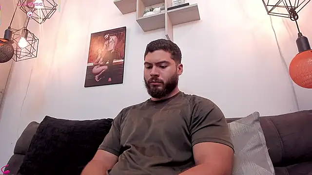 SebastianVilla  online show from October 2025 09:48:02 PM