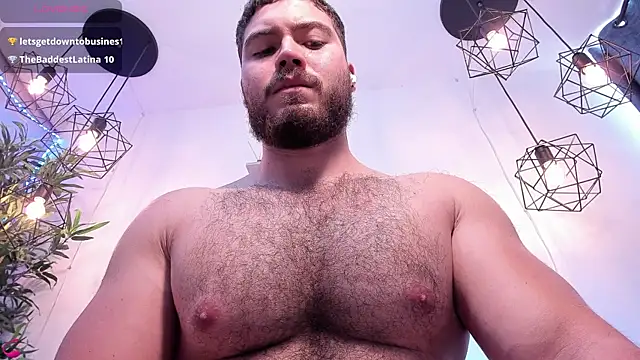 SebastianVilla  online show from March 2025 04:44:01 PM