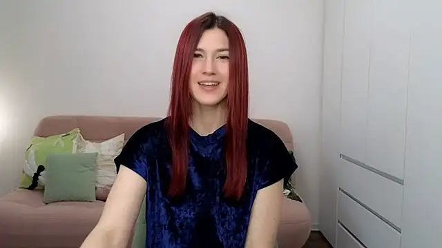 AliciaNewell online show from November 2025 09:02:01 AM