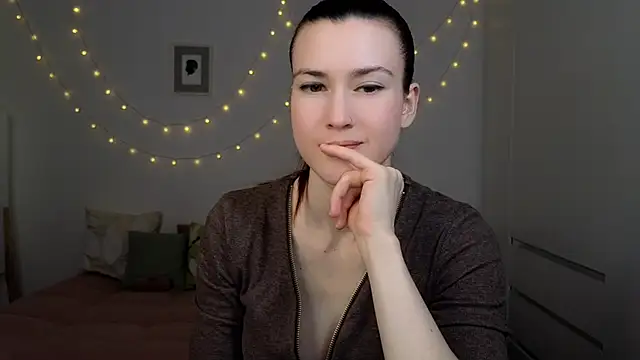 AliciaNewell online show from February 2026 02:50:02 PM