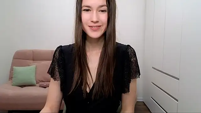 Snapshot of AliciaNewell chatting on February 2025 01:55:02 PM AliciaNewell online show from February 2025 01:55:02 PM