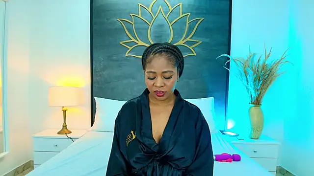 AlisonTravis online show from May 2026 03:21:01 AM