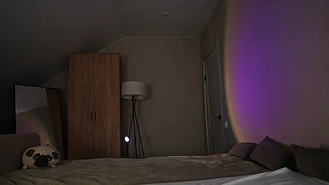 VikkiLustfull online show from October 2025 12:49:02 PM