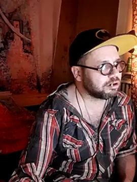 Hippiep online show from October 2025 07:35:01 PM