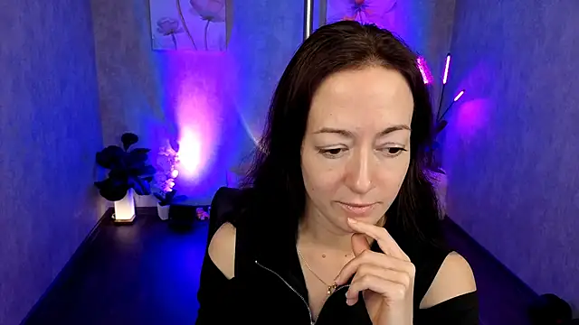 Snapshot of kimberlyray777 chatting on February 2025 03:19:02 PM kimberlyray777 online show from February 2025 03:19:02 PM