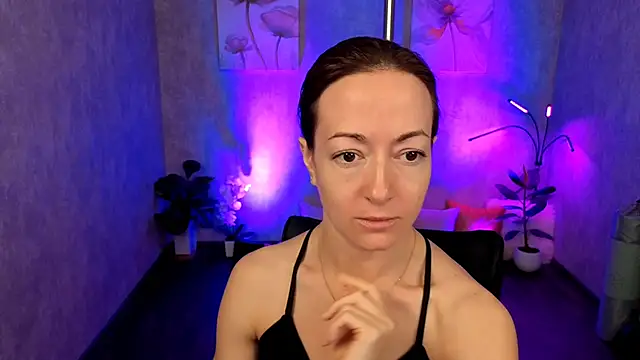 Snapshot of kimberlyray777 chatting on March 2025 06:01:01 AM kimberlyray777 online show from March 2025 06:01:01 AM