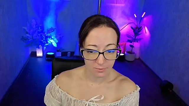Snapshot of kimberlyray777 chatting on October 2025 01:18:01 AM kimberlyray777 online show from October 2025 01:18:01 AM