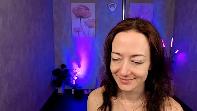 Snapshot of kimberlyray777 chatting on February 2025 02:15:02 PM kimberlyray777 online show from February 2025 02:15:02 PM