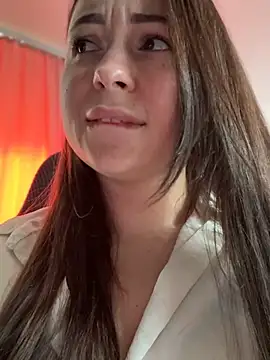 Snapshot of dreams4u chatting on July 2026 07:38:01 AM dreams4u online show from July 2026 07:38:01 AM