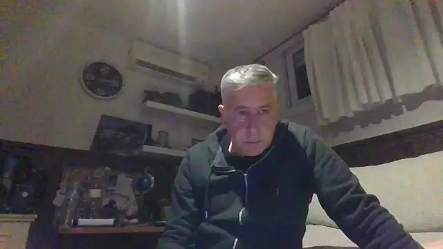 parejamlga58 online show from December 2024 10:39:01 PM