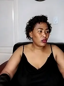 Snapshot of KINKYTEE20 chatting on November 2025 07:47:01 PM KINKYTEE20 online show from November 2025 07:47:01 PM