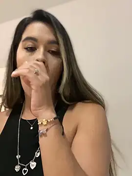 Emilia Bakerr online show from March 2025 06:01:02 PM