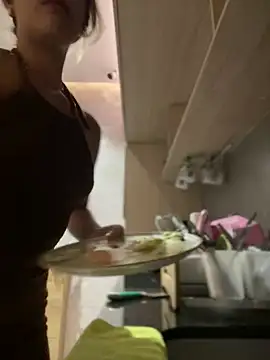 Emilia Bakerr online show from January 2025 06:39:01 PM