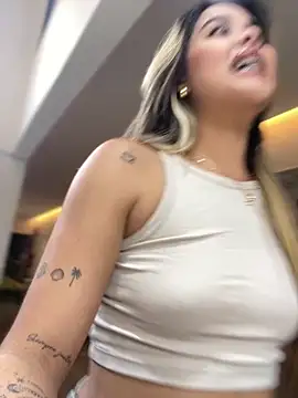 Emilia Bakerr online show from February 2025 06:35:02 PM