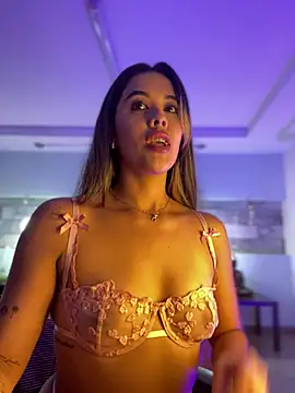 Emilia Bakerr online show from January 2025 09:32:01 PM