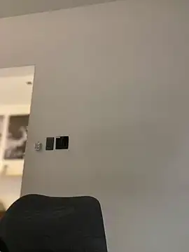 Emilia Bakerr online show from February 2025 06:20:01 PM