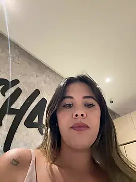 Emilia Bakerr online show from March 2026 06:24:01 PM