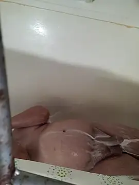 Dut421xh online show from November 2025 03:11:01 AM