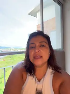 MrsFoucher online show from November 2025 09:42:02 PM