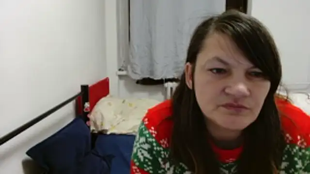 Snapshot of Lucinka1 chatting on November 2025 04:19:02 PM Lucinka1 online show from November 2025 04:19:02 PM