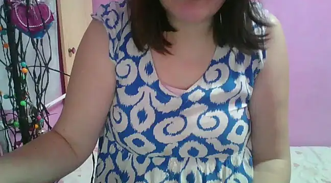 Snapshot of Lucinka1 chatting on February 2025 05:25:02 PM Lucinka1 online show from February 2025 05:25:02 PM