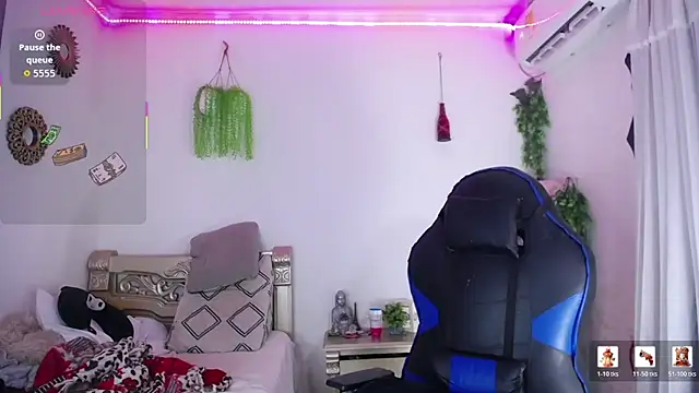 huge armound online show from February 2026 10:38:01 PM