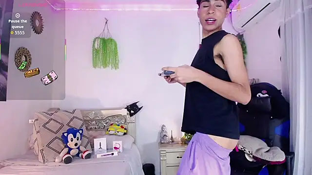 huge armound online show from April 2026 03:35:01 AM