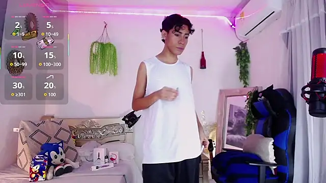 huge armound online show from April 2026 04:03:01 AM