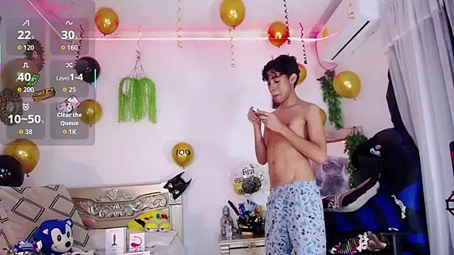 huge armound online show from April 2026 08:27:02 AM