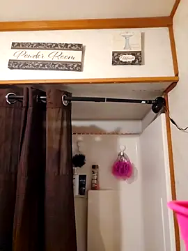 sweetkitty111 online show from October 2025 04:02:02 AM