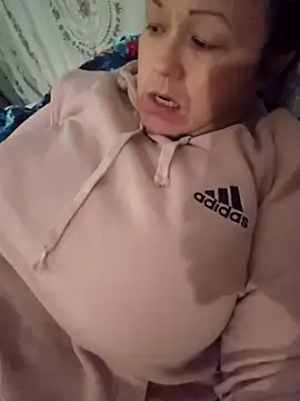 Snapshot of sweetkitty111 chatting on January 2026 10:58:01 PM sweetkitty111 online show from January 2026 10:58:01 PM