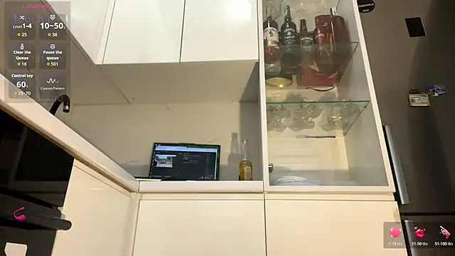 Marina- online show from March 2026 01:57:01 PM