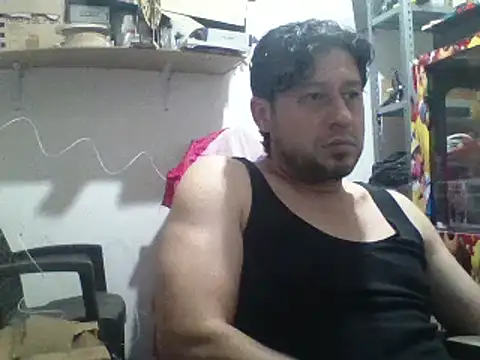 Snapshot of simpatico1000 chatting on January 2025 01:43:02 AM simpatico1000 online show from January 2025 01:43:02 AM