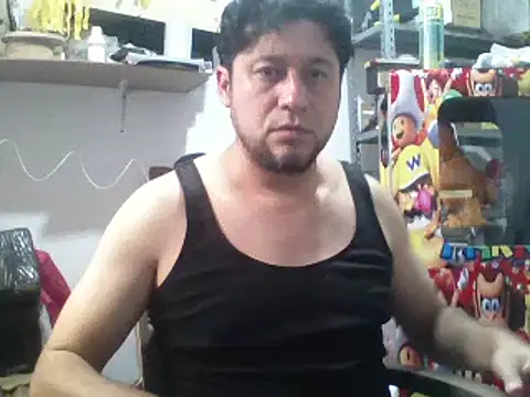 Snapshot of simpatico1000 chatting on February 2025 11:39:02 PM simpatico1000 online show from February 2025 11:39:02 PM