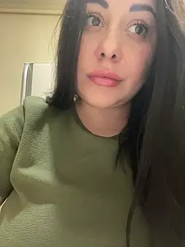 DaisyStreet online show from April 2026 06:44:02 PM