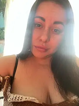 DaisyStreet online show from April 2026 11:37:02 AM