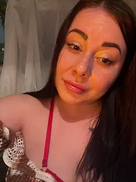 DaisyStreet online show from April 2026 06:10:01 PM