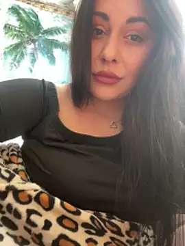 Snapshot of DaisyStreet chatting on February 2026 11:48:01 AM DaisyStreet online show from February 2026 11:48:01 AM