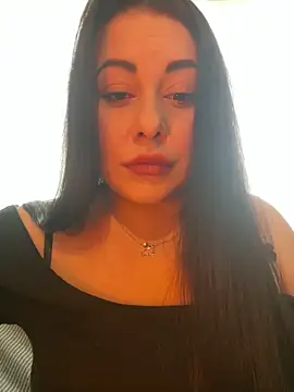 Snapshot of DaisyStreet chatting on February 2026 09:43:02 AM DaisyStreet online show from February 2026 09:43:02 AM