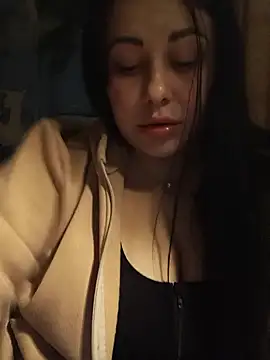 DaisyStreet online show from February 2025 07:30:01 PM